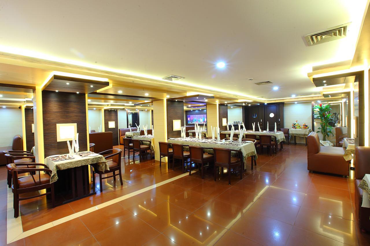 트리수르 타워 호텔 Thrissur 외부 사진